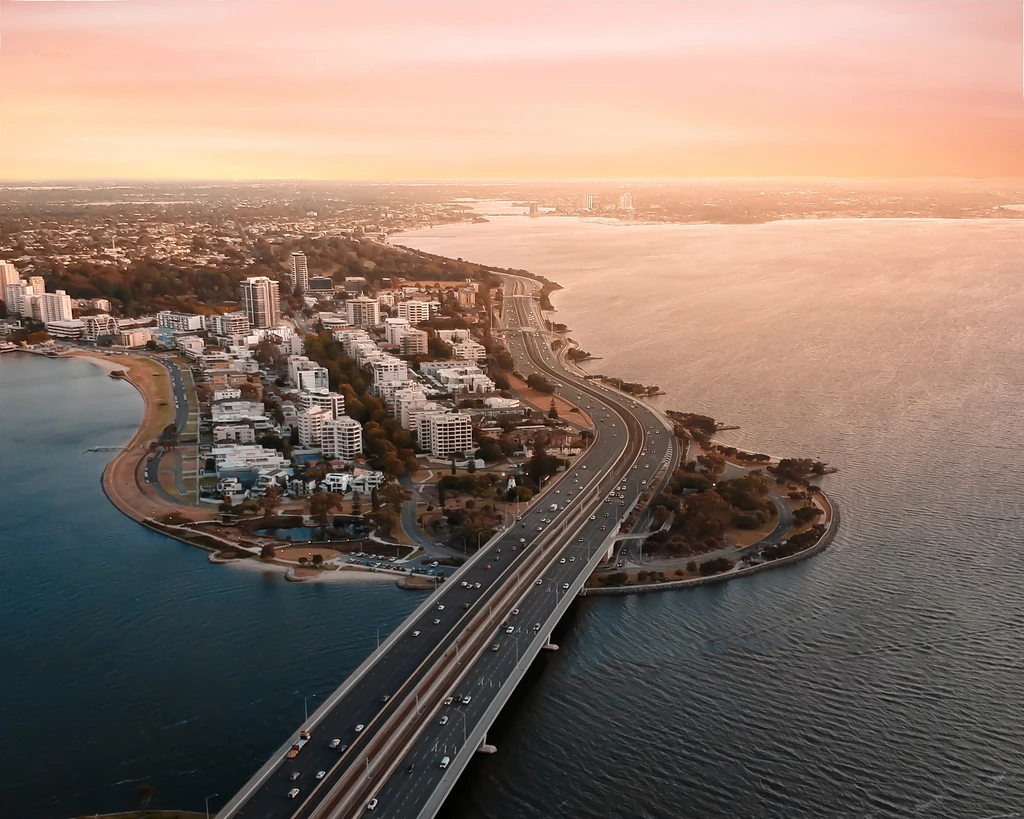 Perth, study in Perth, Perth universities, international students Perth, WAAPA, Central Institute of Technology, Perth lifestyle, education in Western Australia, student life Perth, science and research Perth